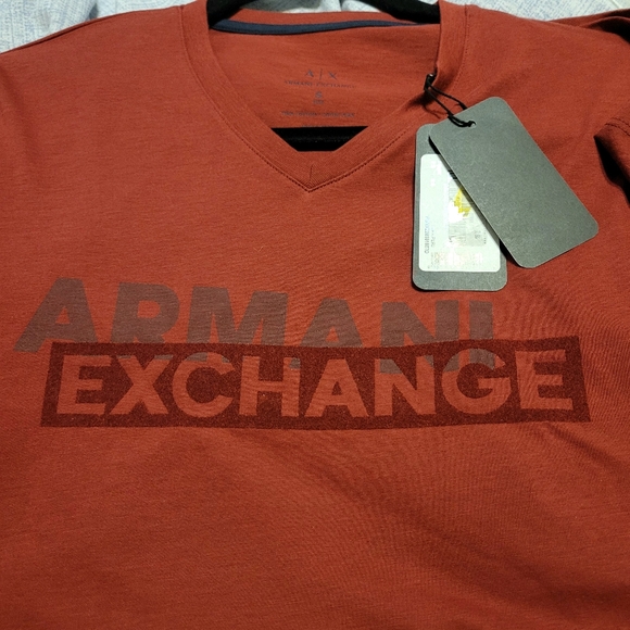 NEW Armani Exchange T-shirt V-neck Men's Size Small - A/X - Picture 1 of 4